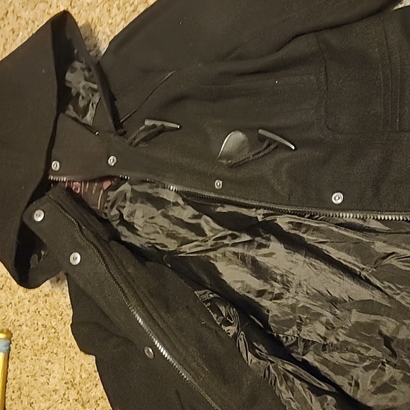 Jacket - Picture 3 of 4